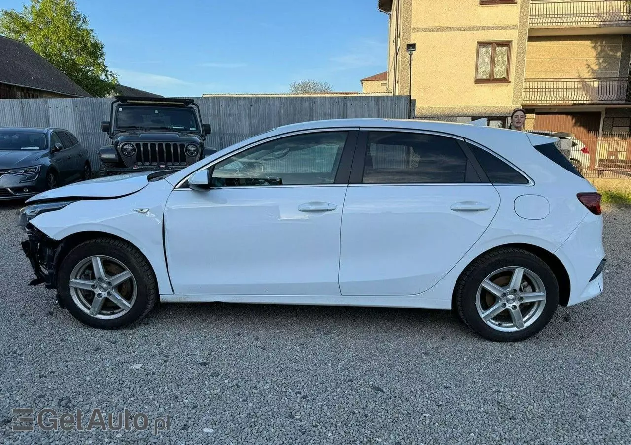 KIA Ceed 1.5 T-GDI Business Line