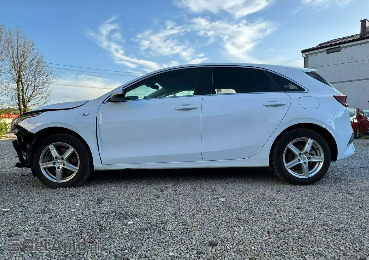 KIA Ceed 1.5 T-GDI Business Line