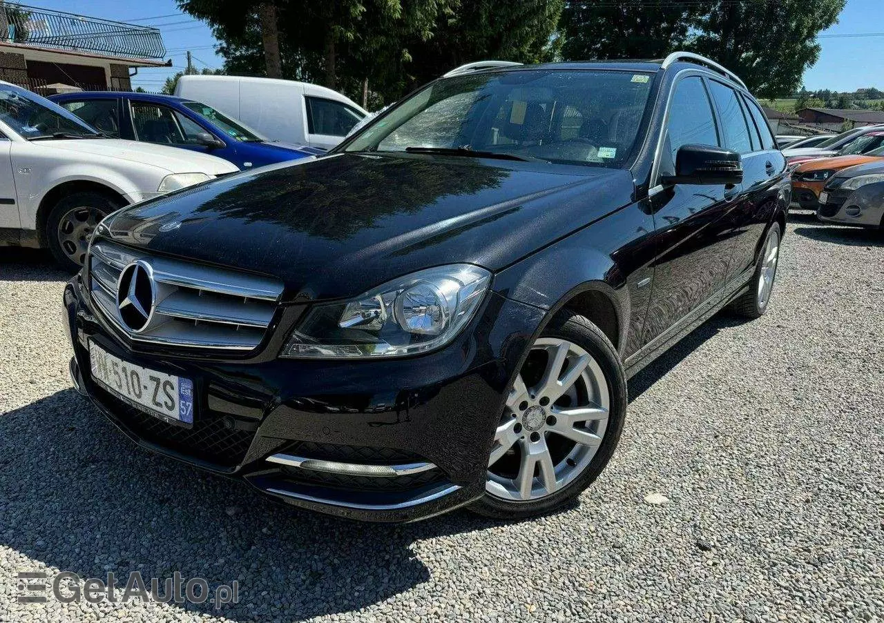 MERCEDES-BENZ Klasa C 220 T CDI DPF Automatik BlueEFFICIENCY Avantgarde