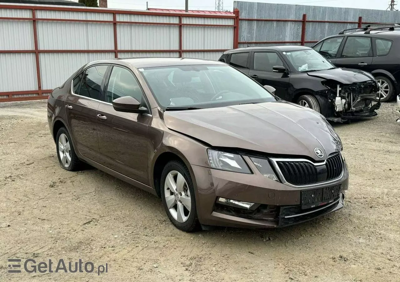 SKODA Octavia 1.0 TSI GPF Style