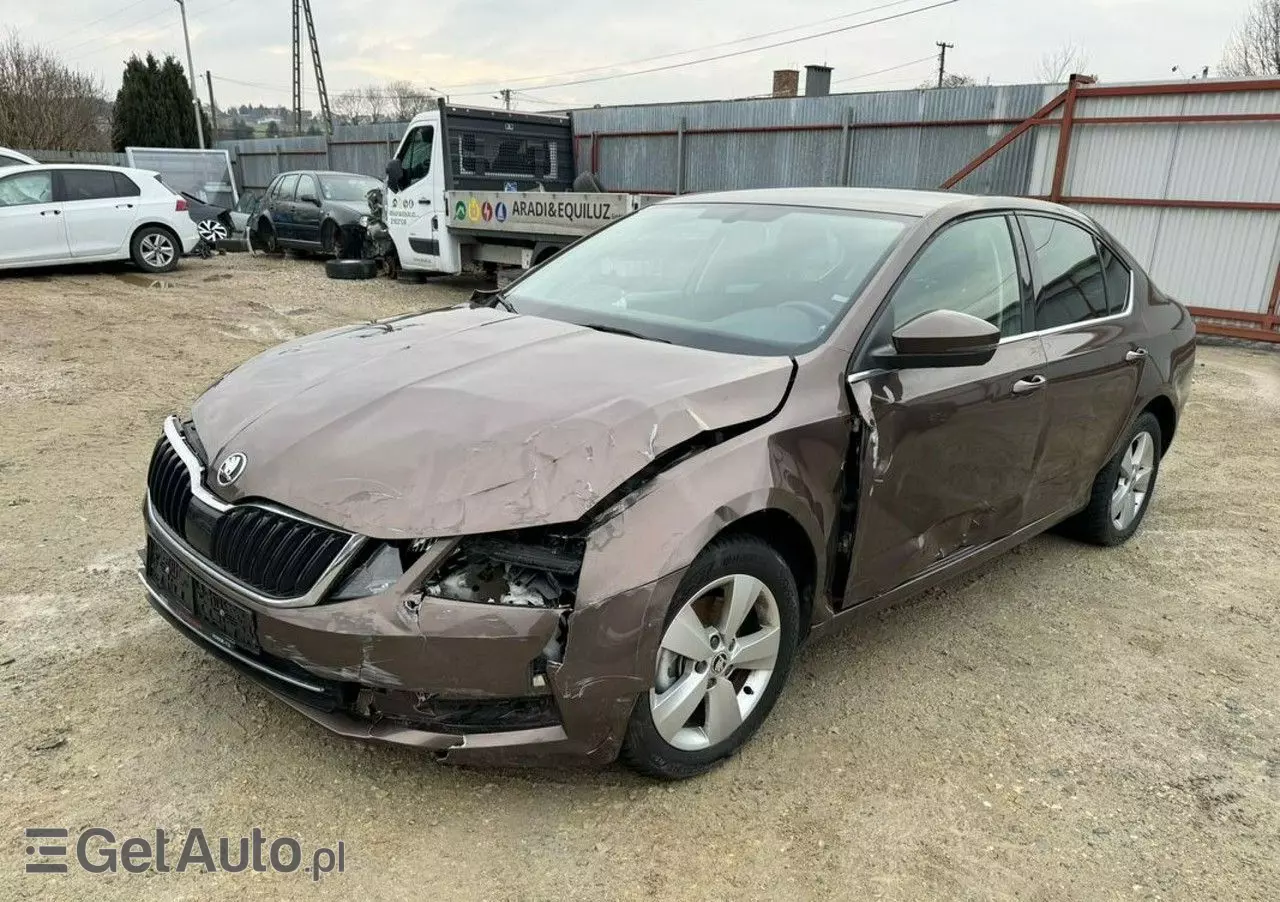 SKODA Octavia 1.0 TSI GPF Style