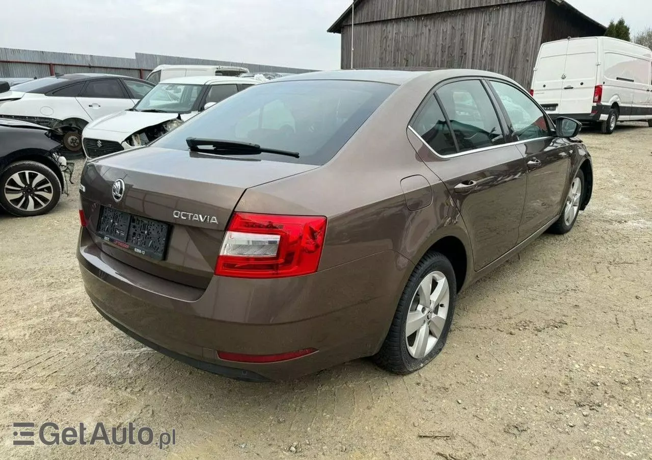 SKODA Octavia 1.0 TSI GPF Style