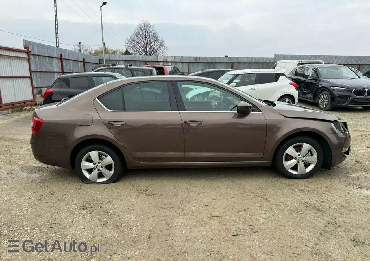 SKODA Octavia 1.0 TSI GPF Style