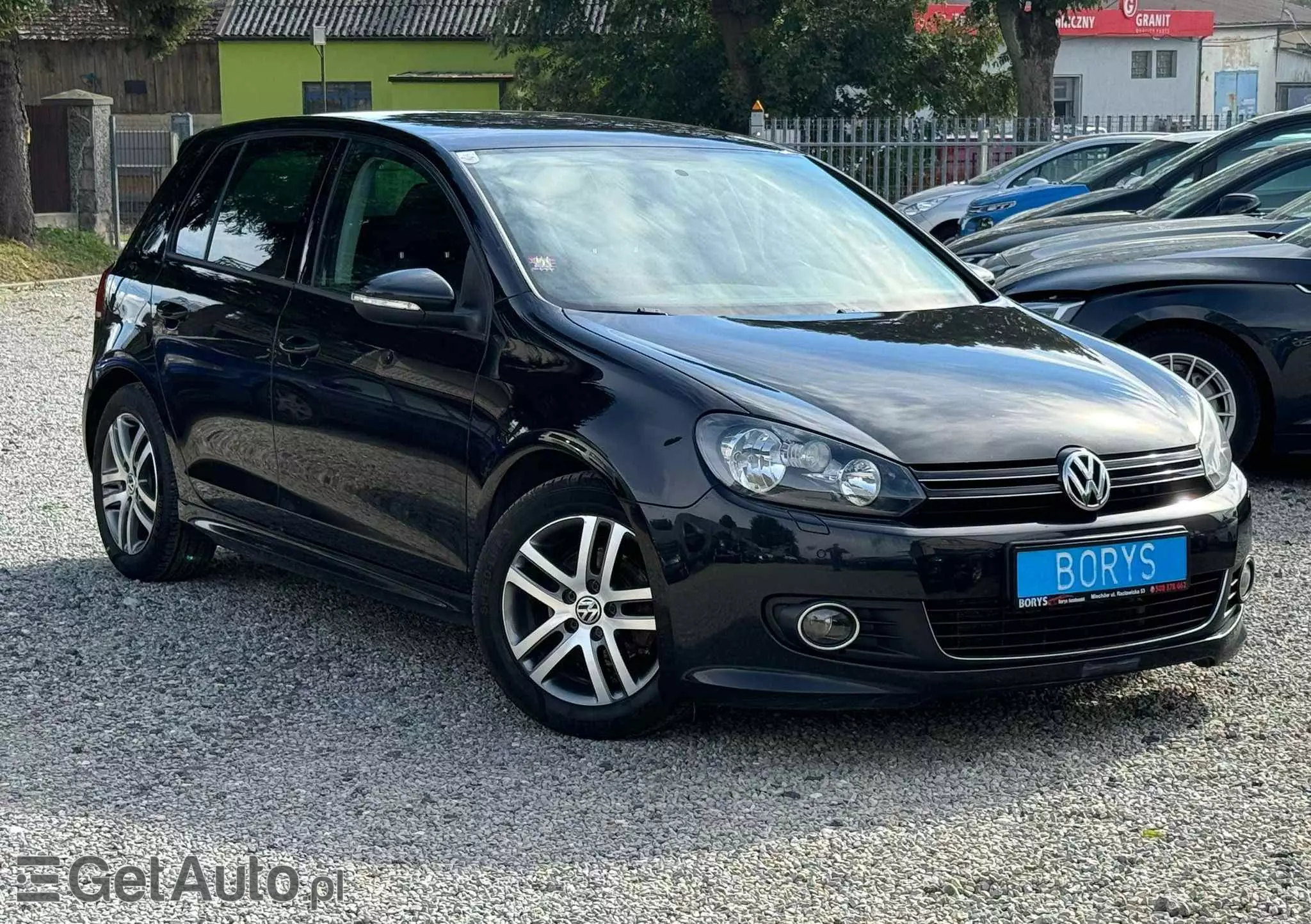 VOLKSWAGEN Golf 