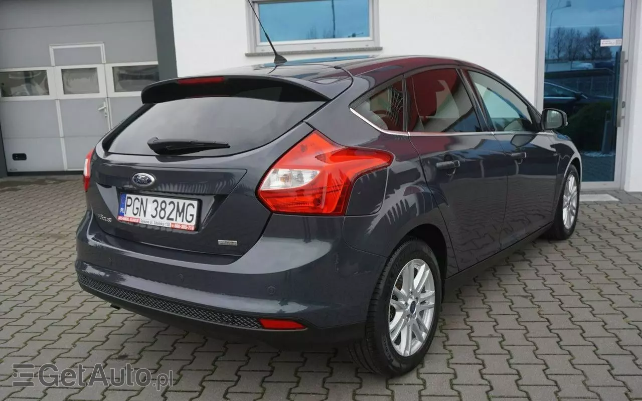 FORD Focus 1.0 EcoBoost Start-Stopp-System TITANIUM X