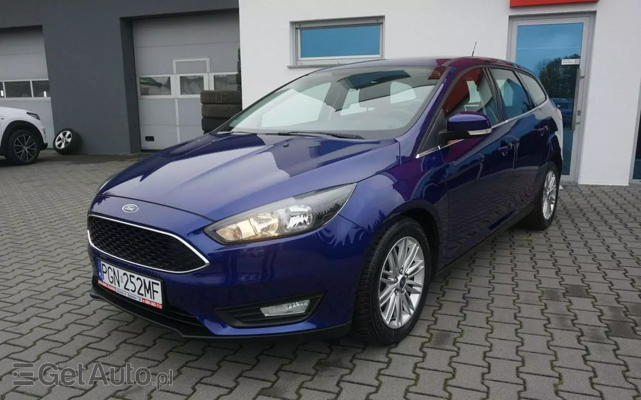 FORD Focus Turnier 1.0 EcoBoost Start-Stopp-System TREND