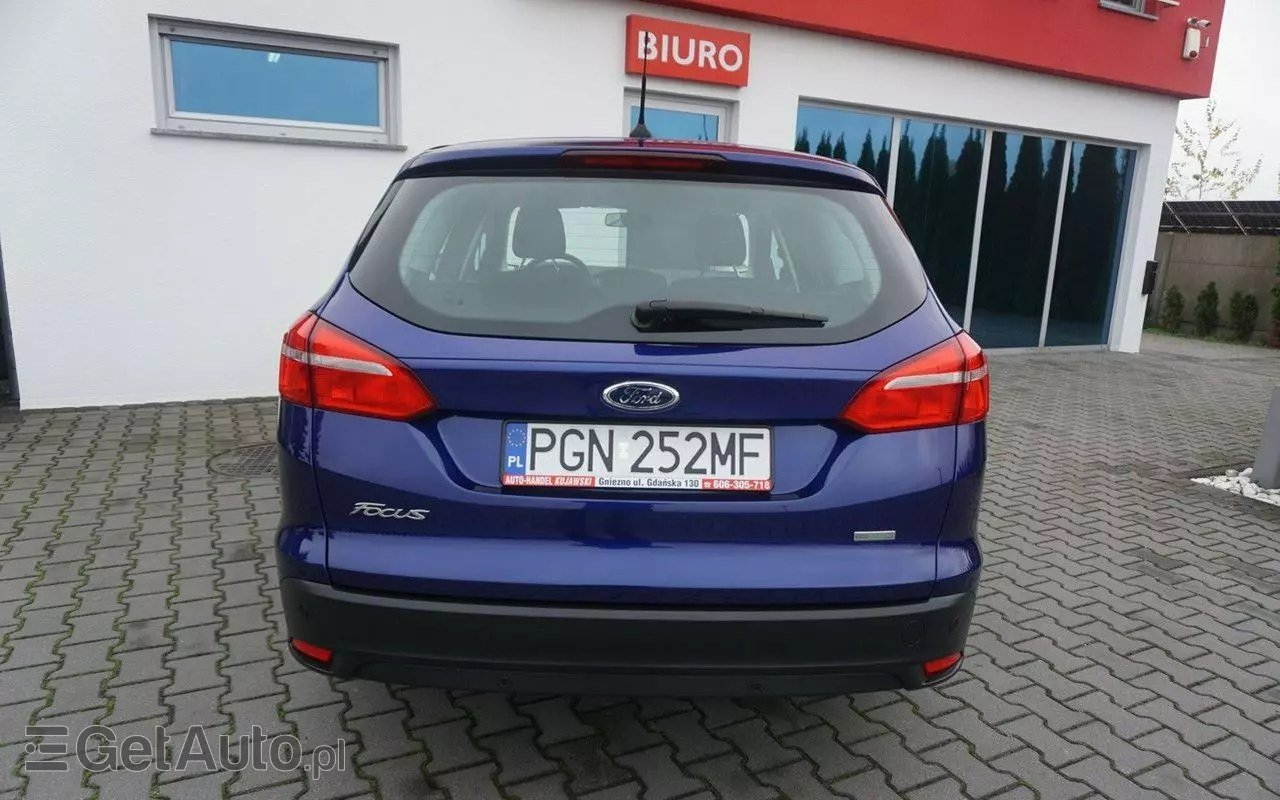 FORD Focus Turnier 1.0 EcoBoost Start-Stopp-System TREND