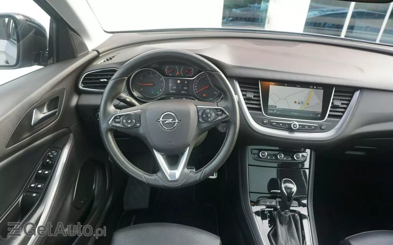 OPEL Grandland X 1.2 Start/Stop Automatik Business INNOVATION