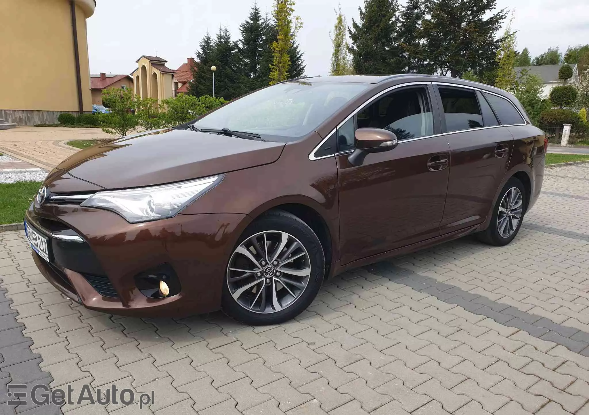 TOYOTA Avensis Touring Sports 2.0 D-4D Executive