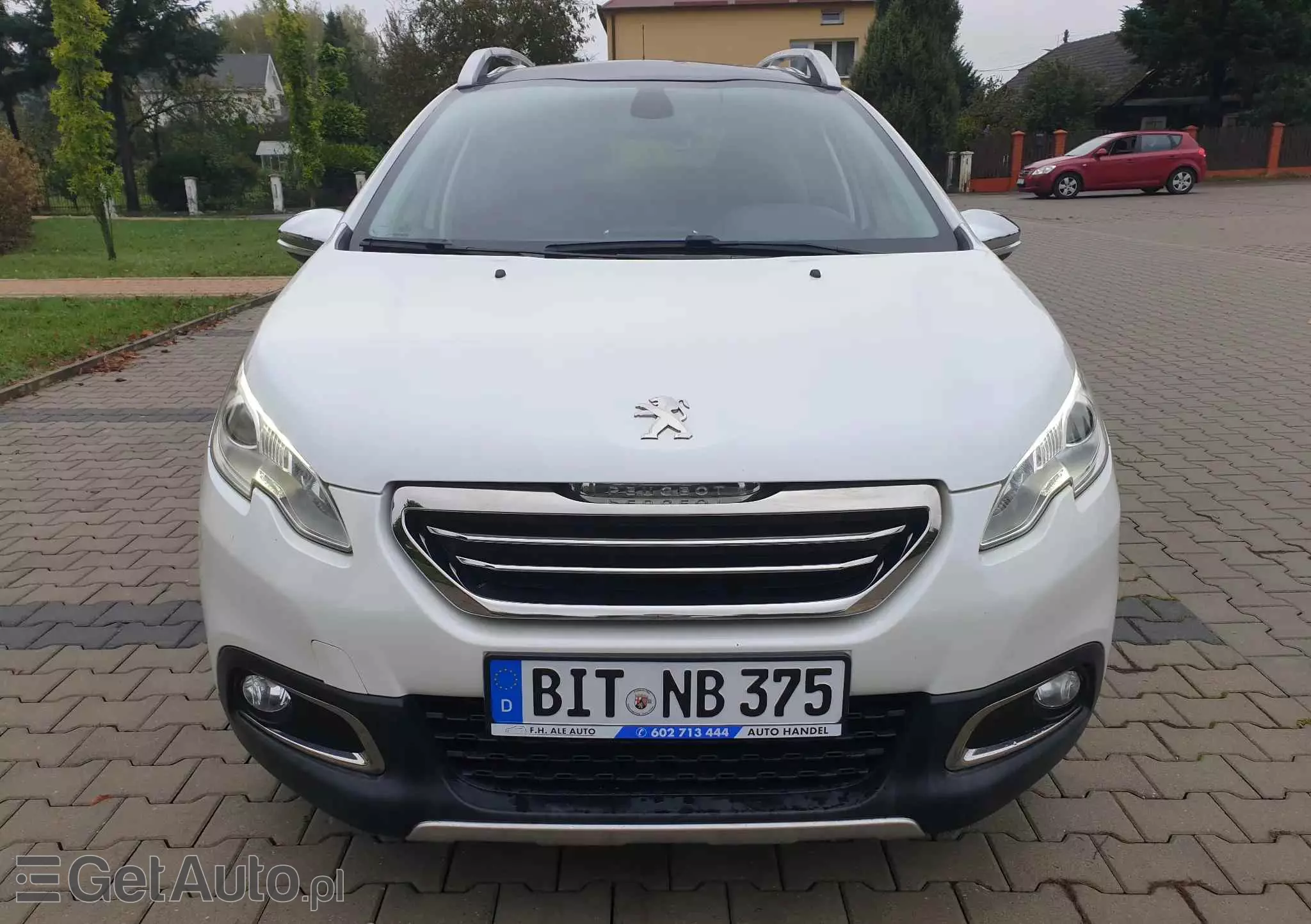 PEUGEOT 2008 1.2 Pure Tech Allure S&S