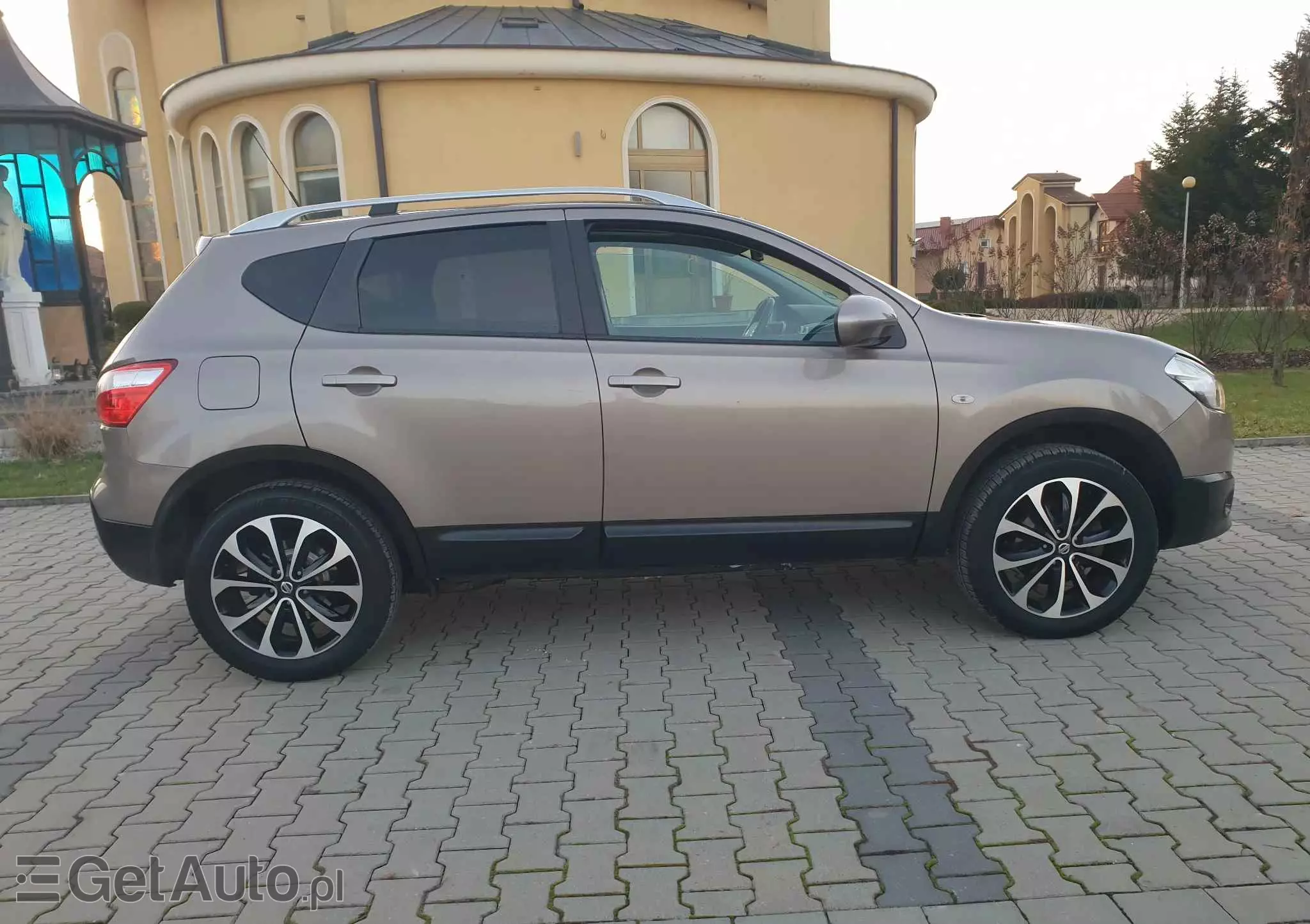 NISSAN Qashqai 2.0 4x4 Tekna Premium