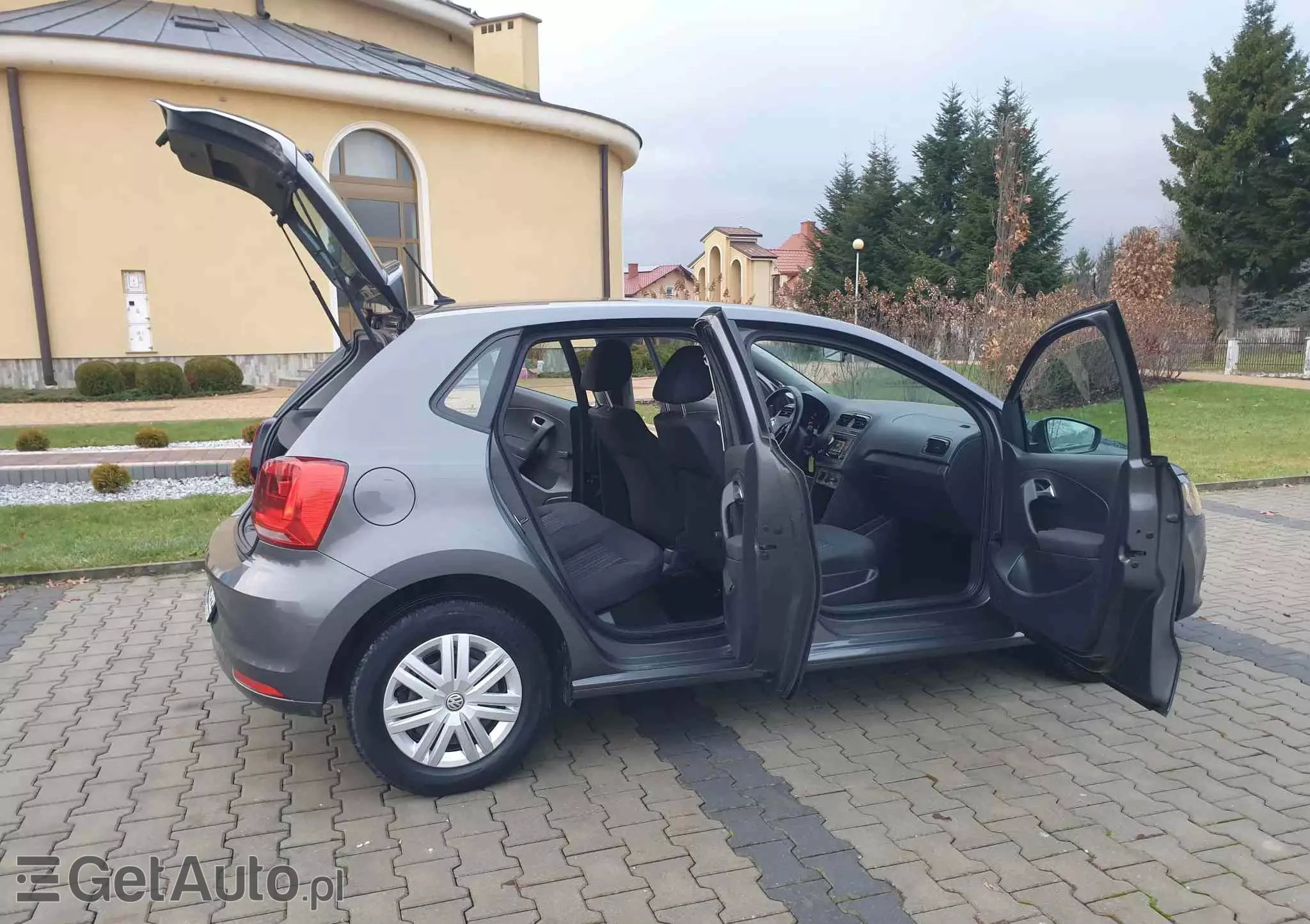 VOLKSWAGEN Polo 1.0 (Blue Motion Technology) Comfortline