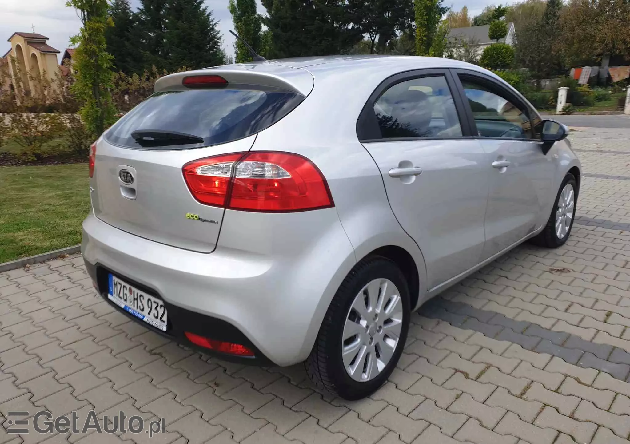 KIA Rio 1.1 CRDI Dream Team Edition