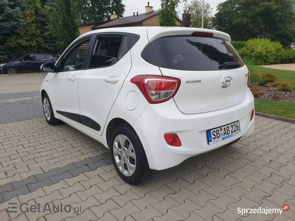 HYUNDAI I10 