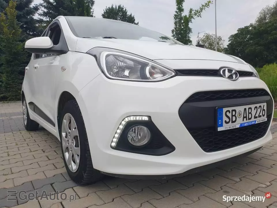 HYUNDAI I10 