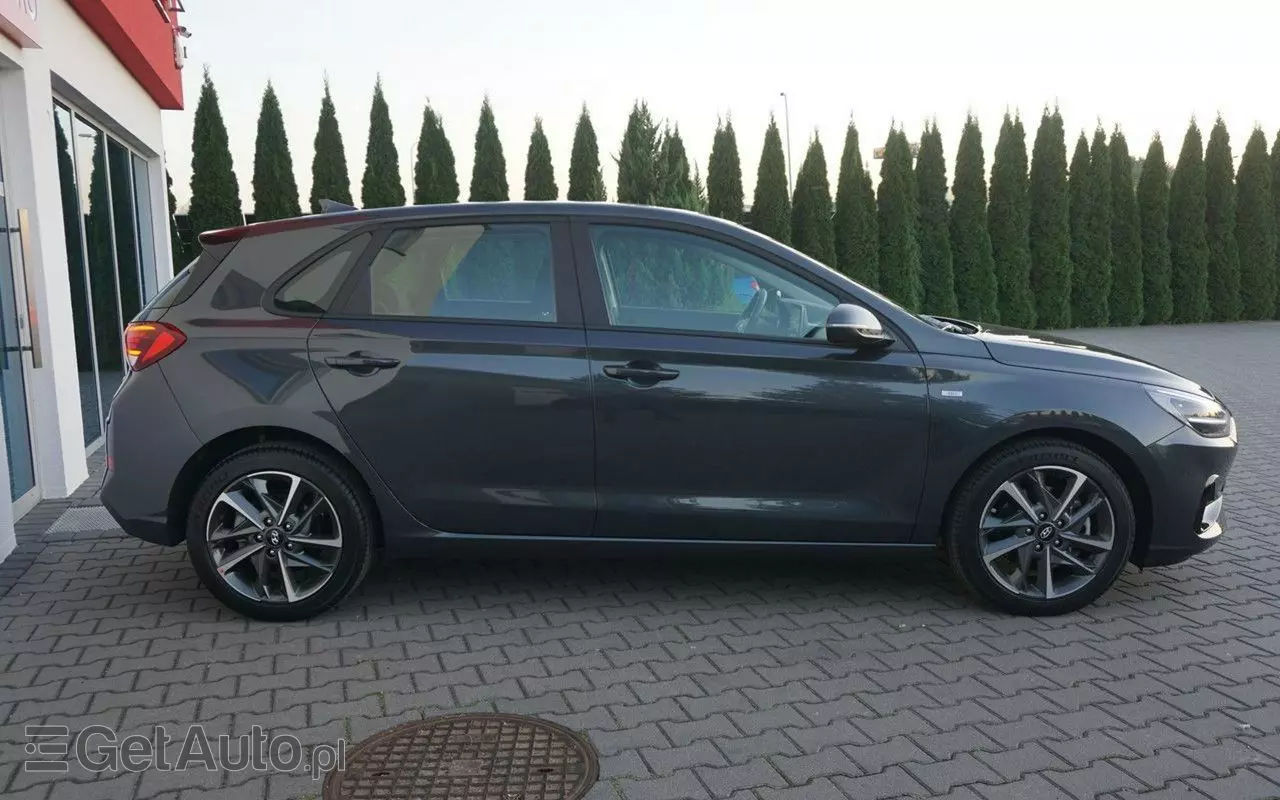 HYUNDAI I30 1.5 T-GDI 48V-Hybrid DCT EDITION 30