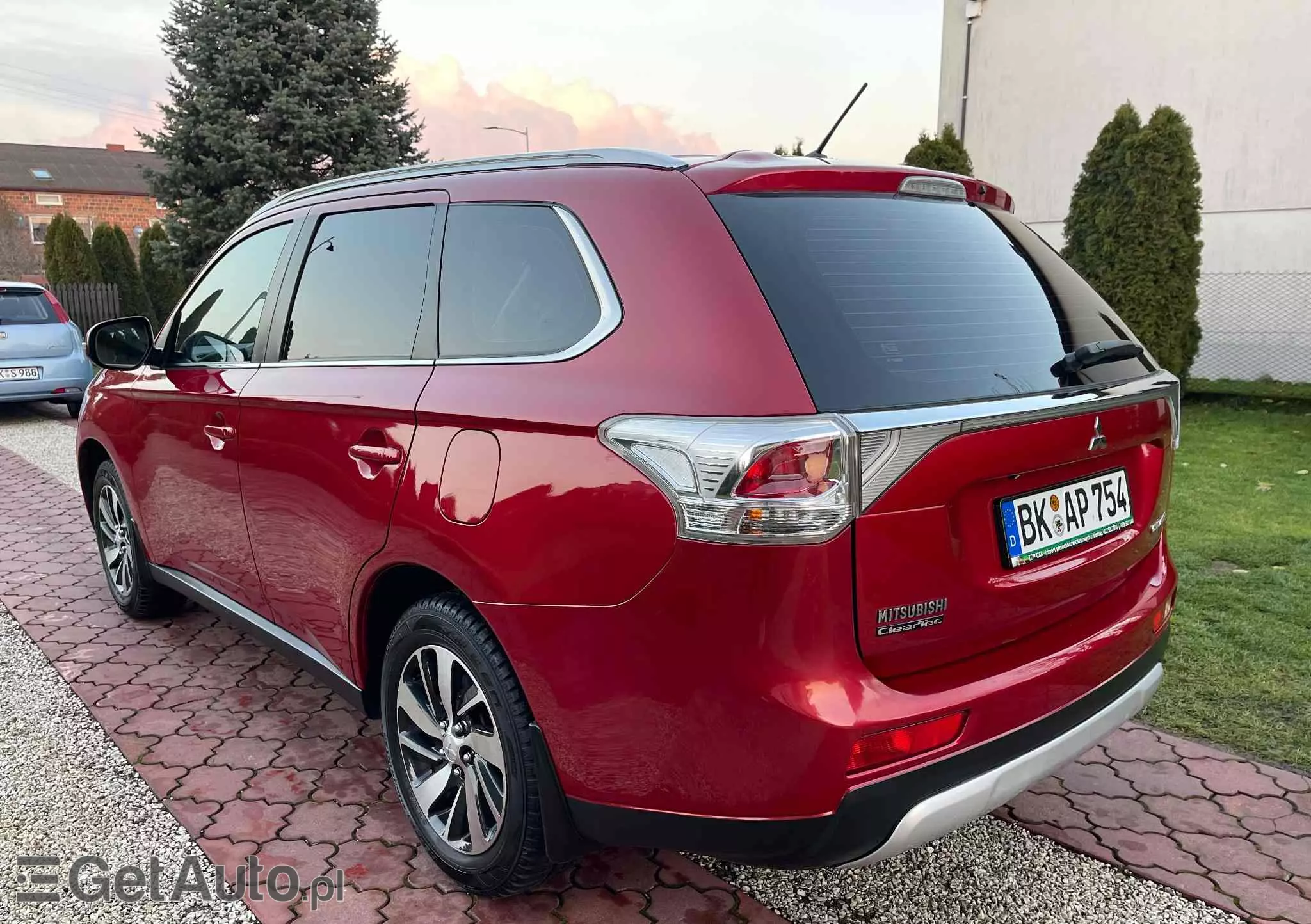 MITSUBISHI Outlander 2.0 2WD Invite