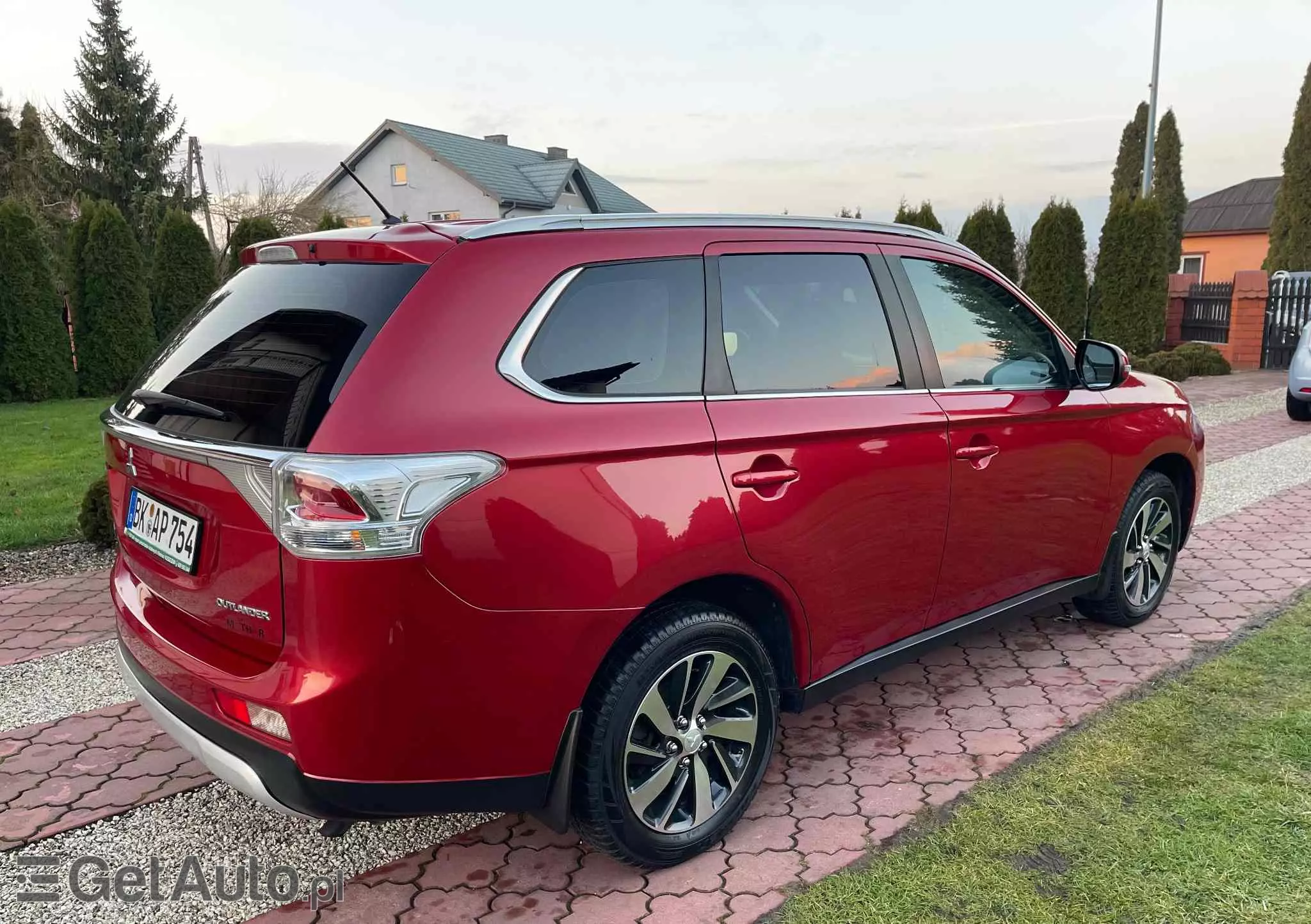 MITSUBISHI Outlander 2.0 2WD Invite