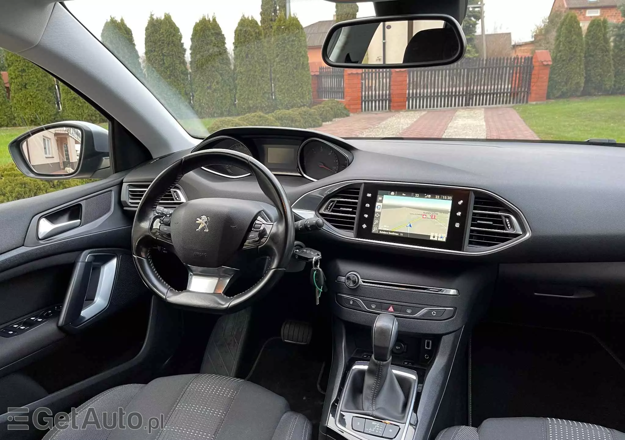 PEUGEOT 308 SW BlueHDi 120 EAT6 Stop & Start Business-Line