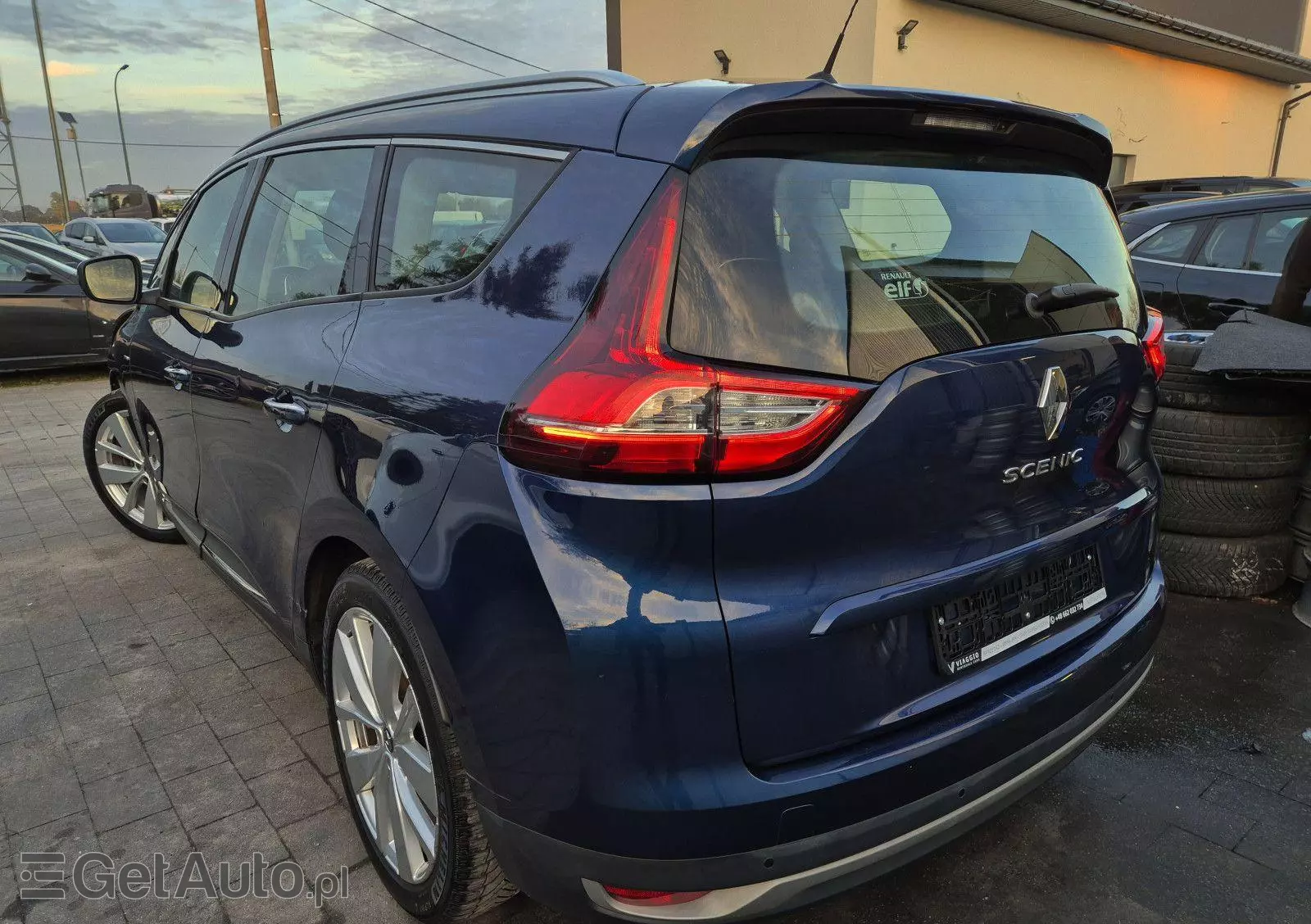 RENAULT Grand Scenic 