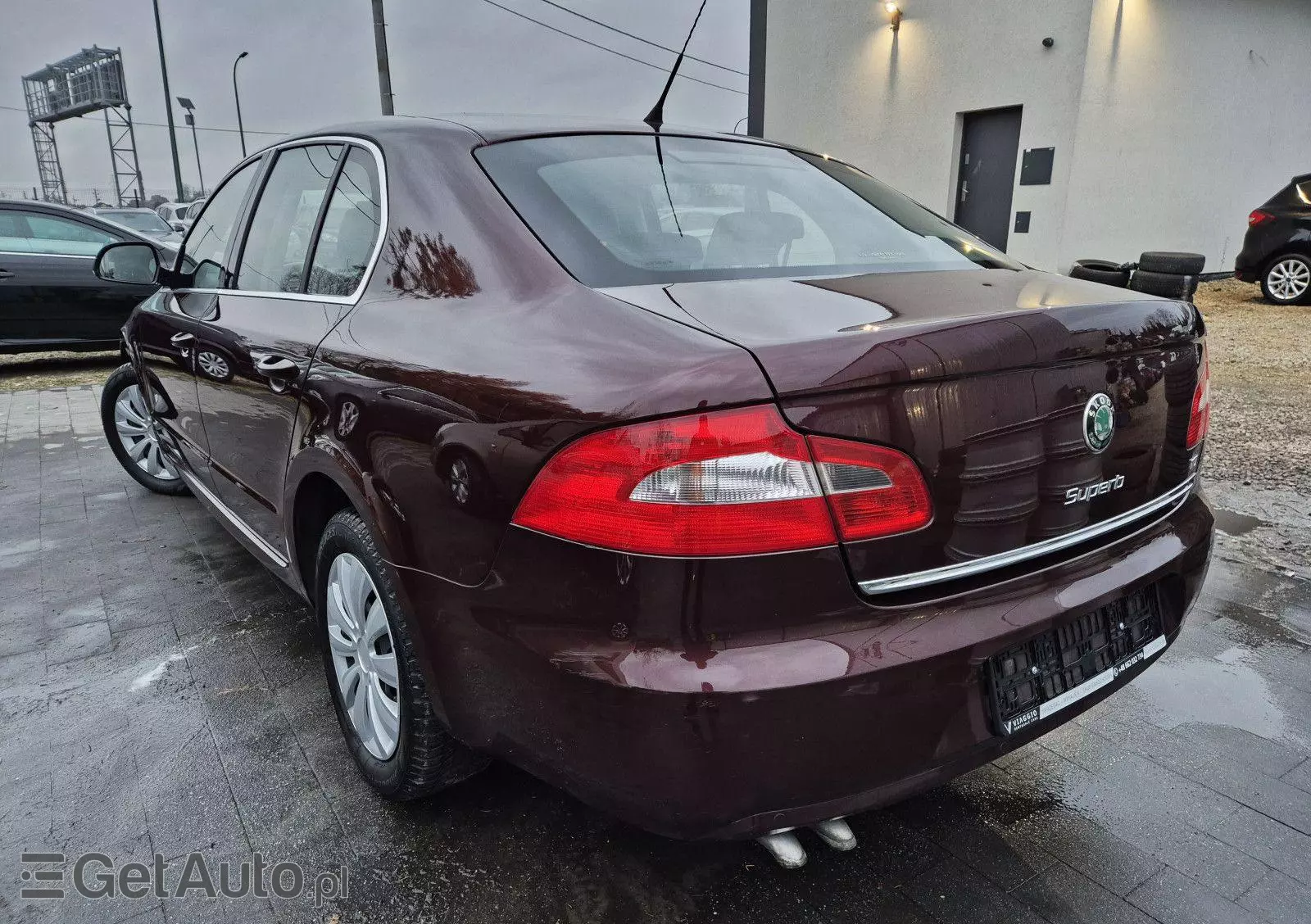 SKODA Superb 