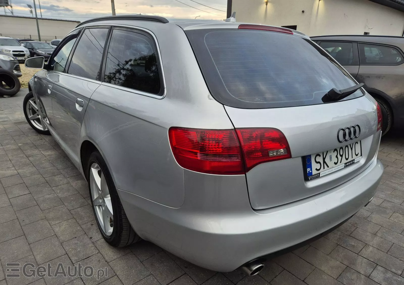 AUDI A6 2.4