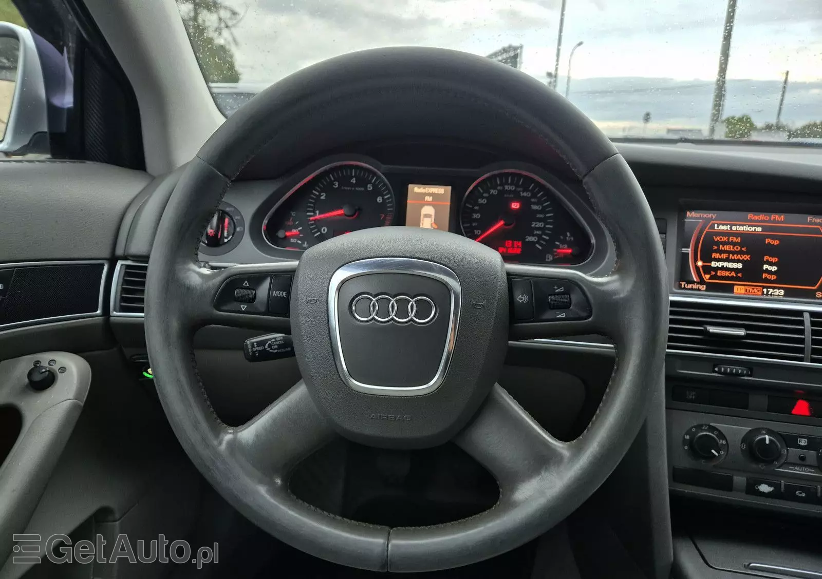 AUDI A6 2.4