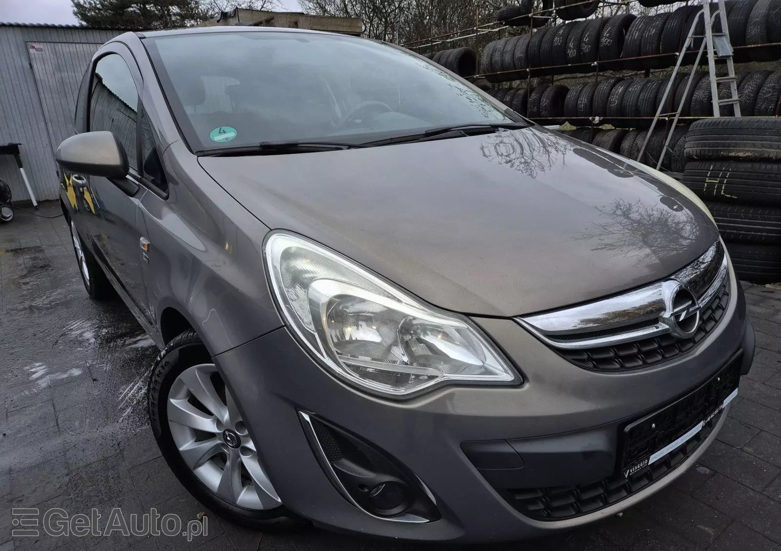 OPEL Corsa 