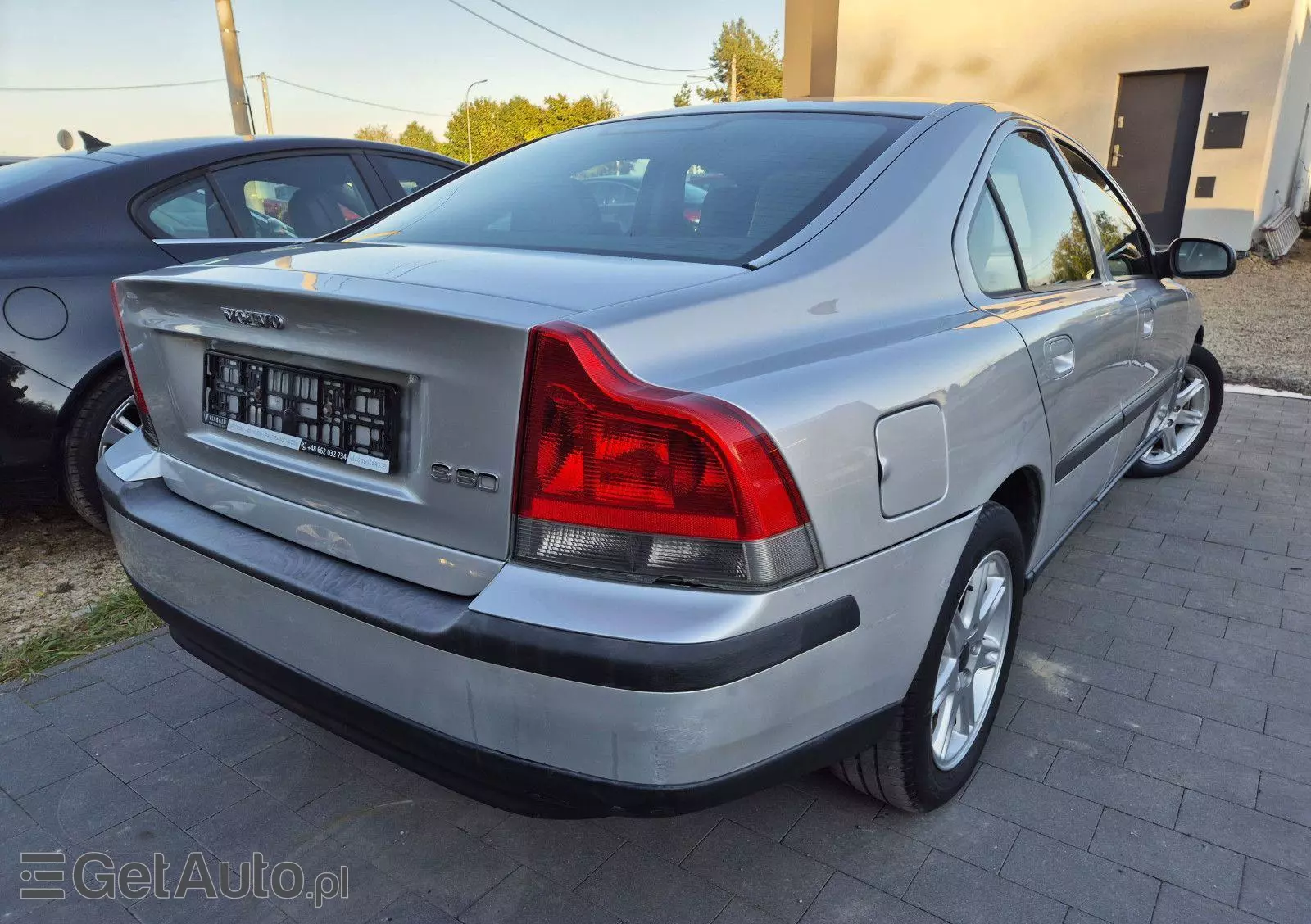 VOLVO S60 