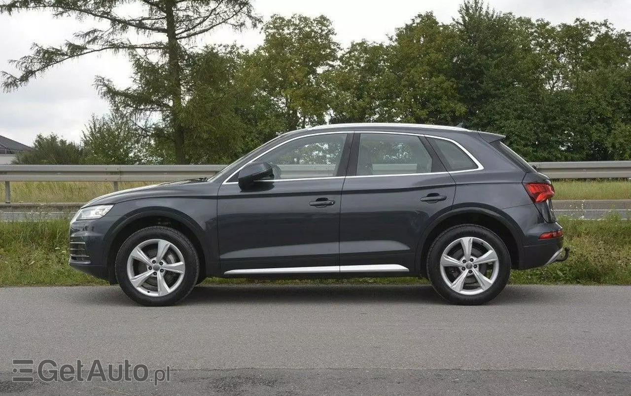 AUDI Q5 2.0 TDI quattro S tronic sport