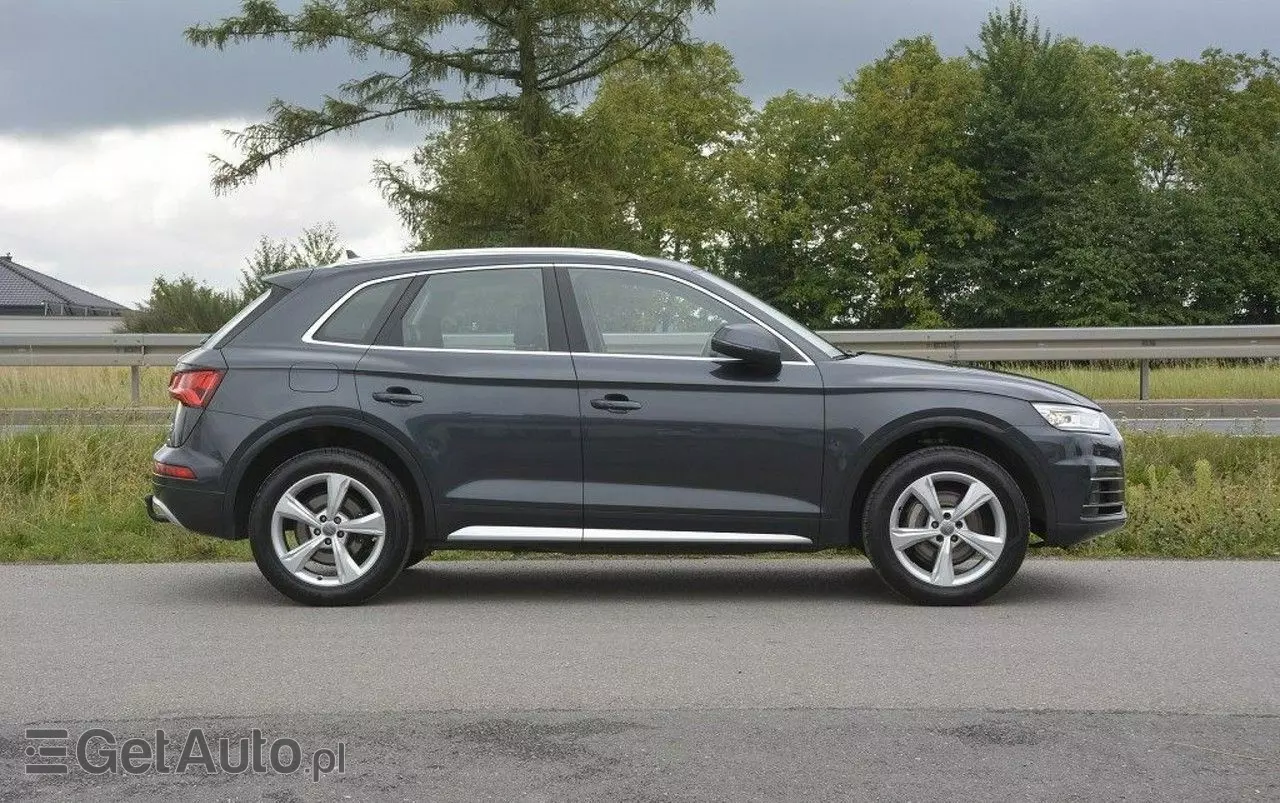 AUDI Q5 2.0 TDI quattro S tronic sport