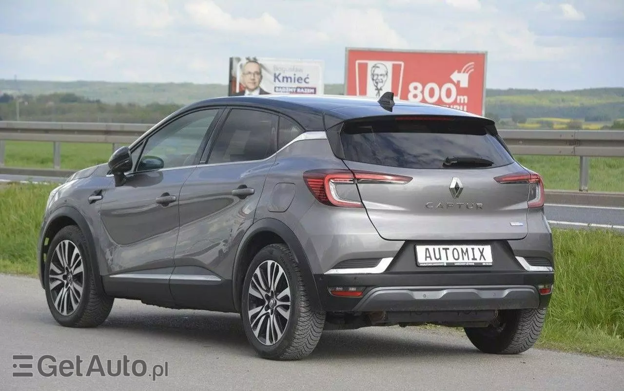 RENAULT Captur E-TECH PLUG-in 160 INITIALE PARIS