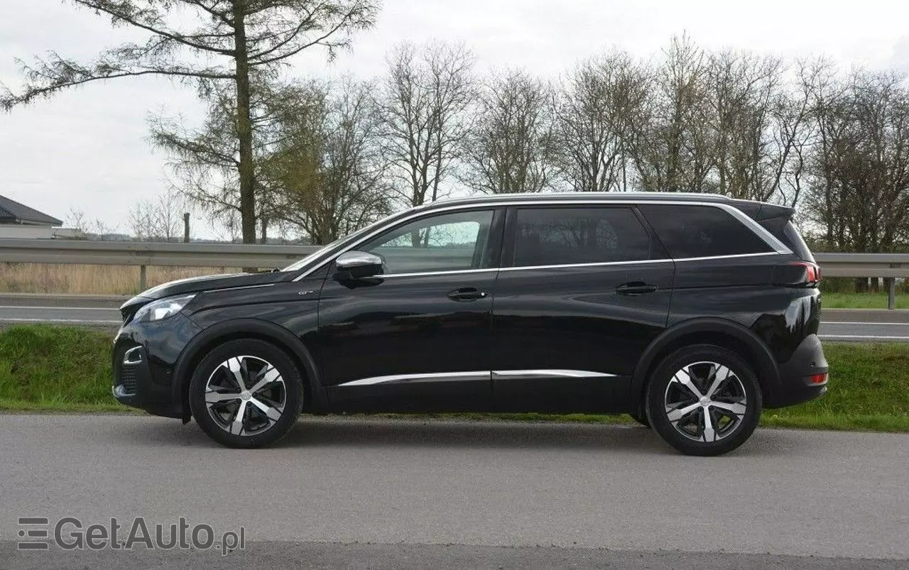 PEUGEOT 5008 BlueHDI 180 EAT8 GT Pack