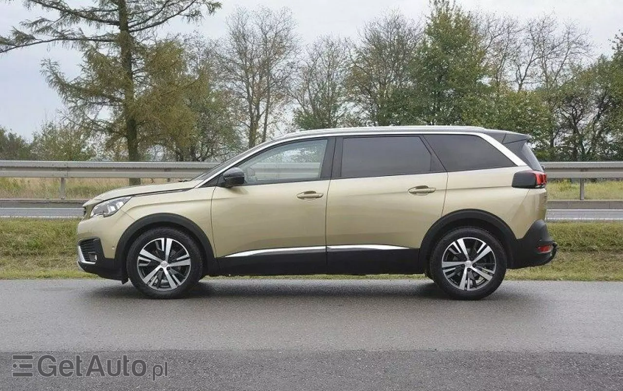 PEUGEOT 5008 E-HDI 115 ETG6 Stop&Start Allure