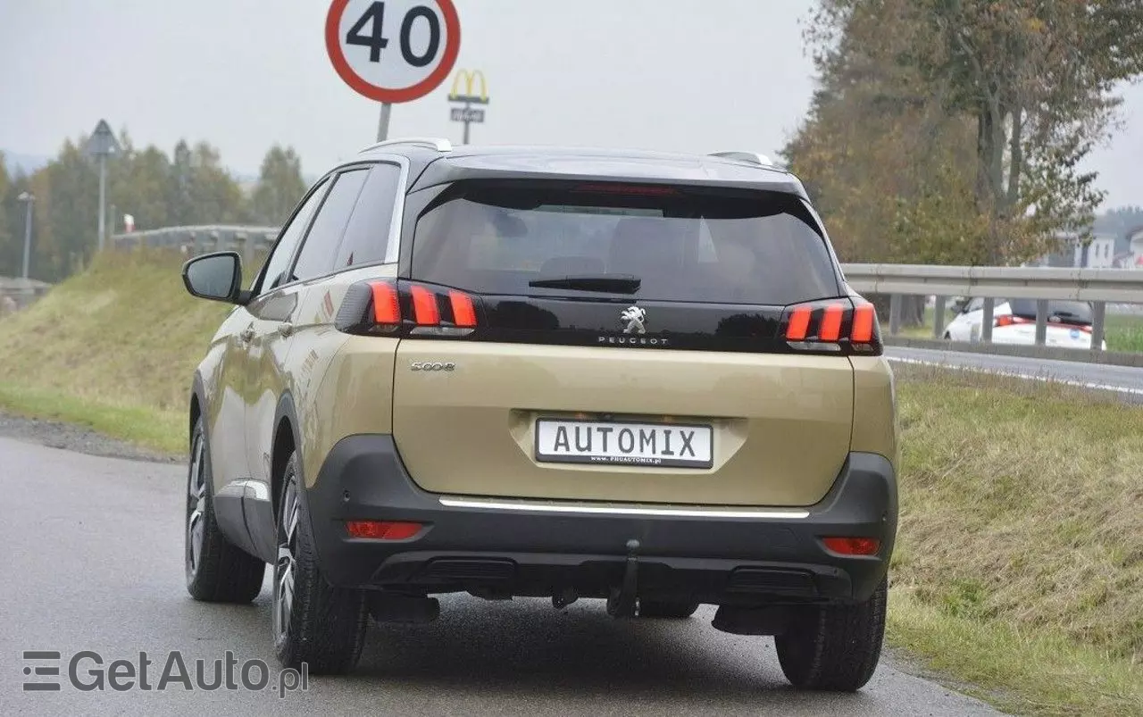 PEUGEOT 5008 E-HDI 115 ETG6 Stop&Start Allure