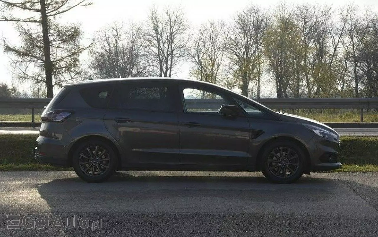 FORD S-Max 2.0 TDCi Bi-Turbo Titanium PowerShift