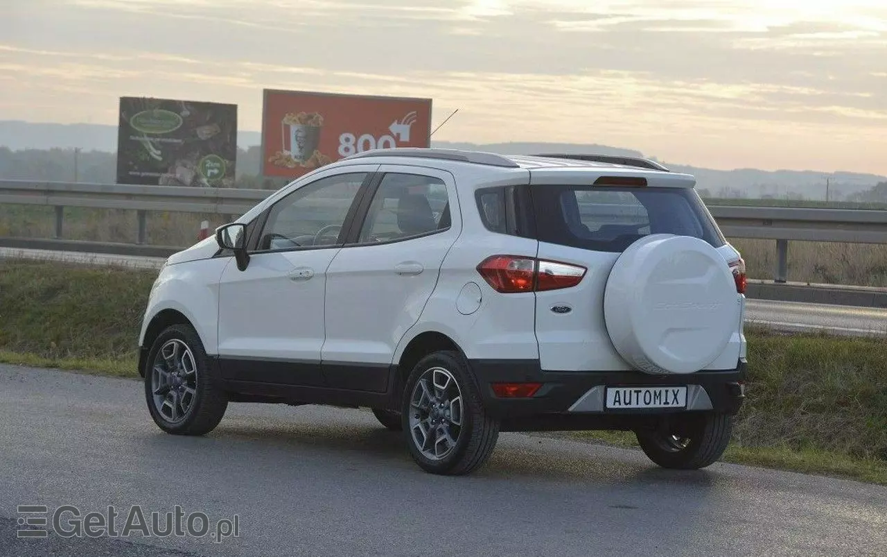 FORD EcoSport 1.5 EcoBlue TITANIUM