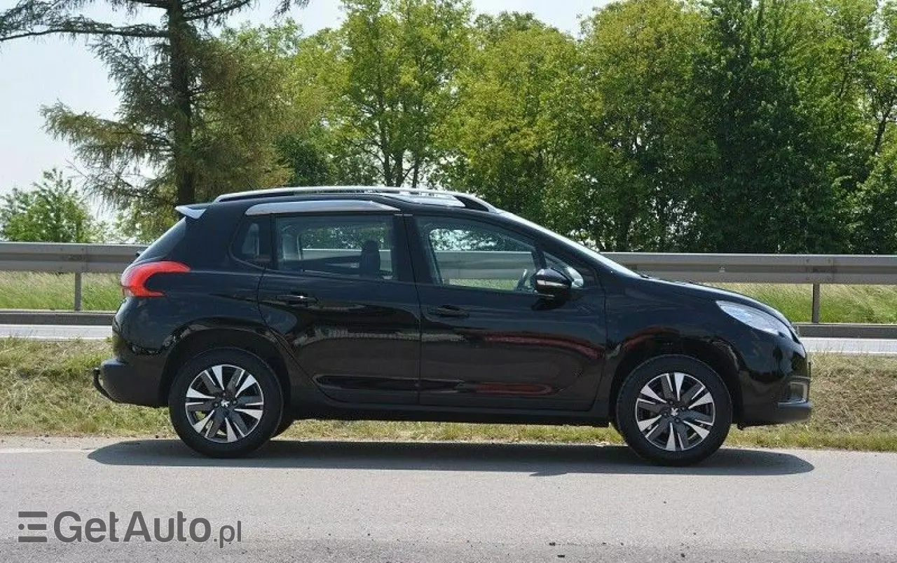 PEUGEOT 2008 1.2 Pure Tech Access