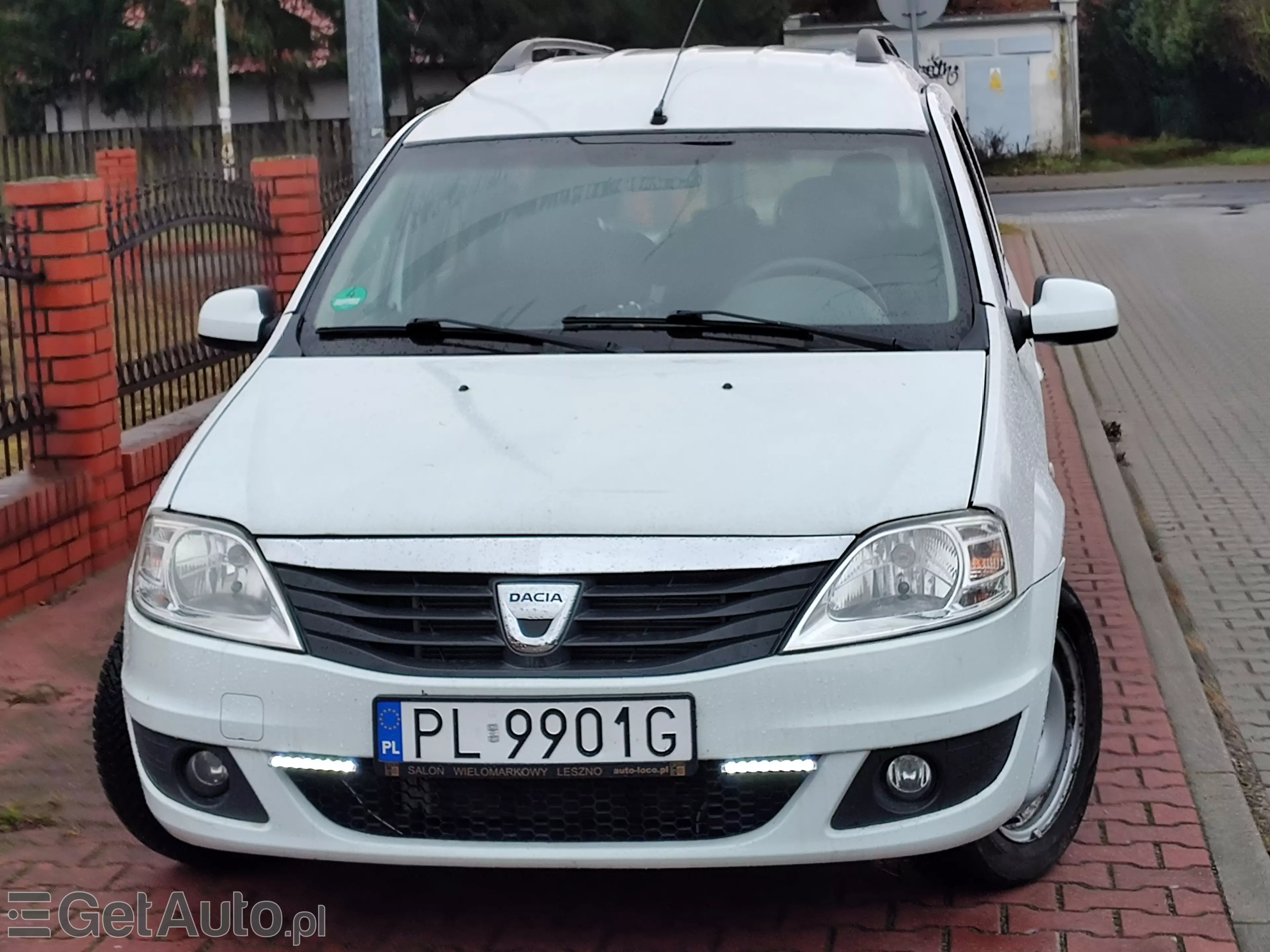 DACIA Logan 