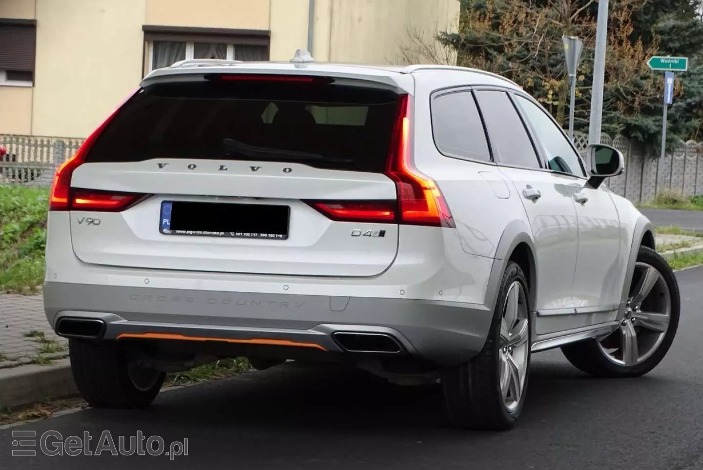 VOLVO V90 Cross Country 