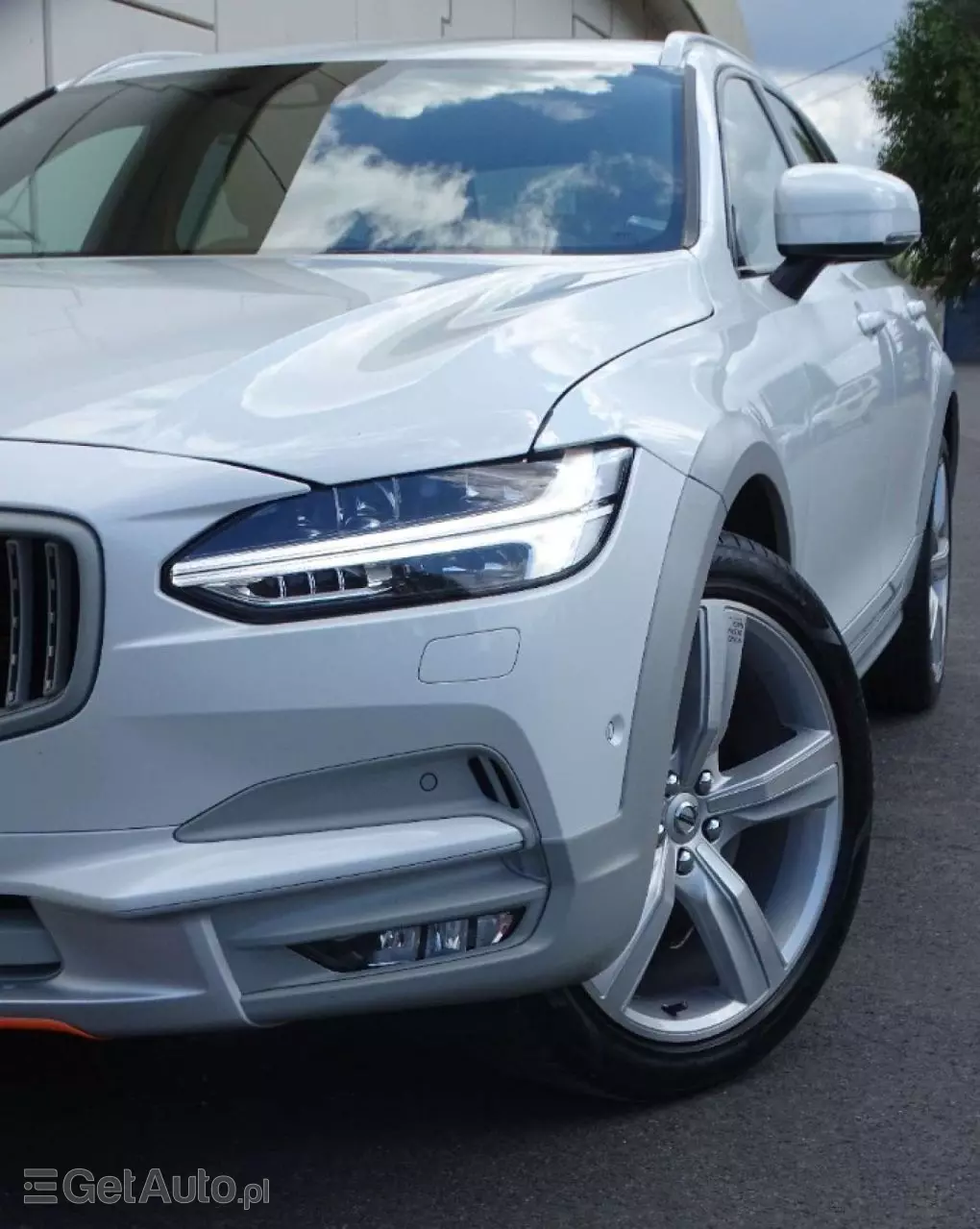 VOLVO V90 Cross Country 