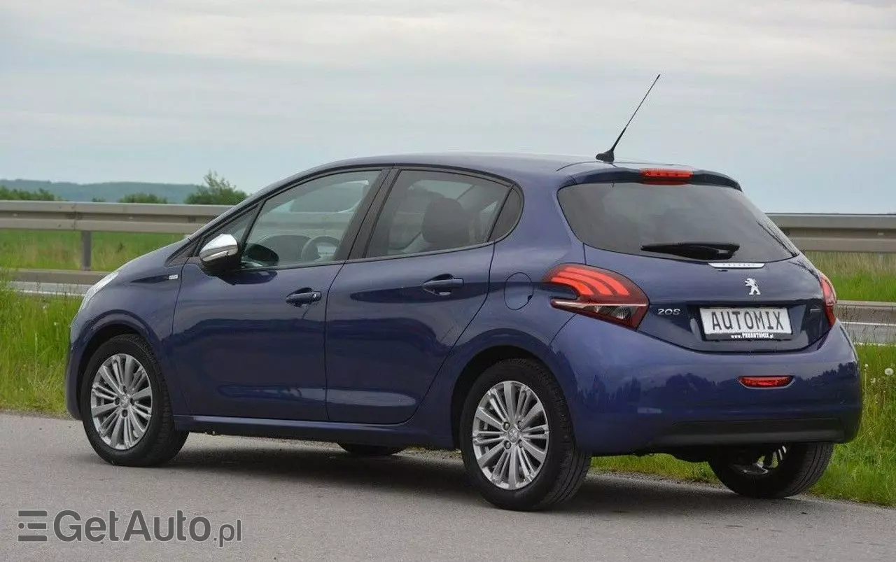 PEUGEOT 208 PureTech 82 Start & Stop Style