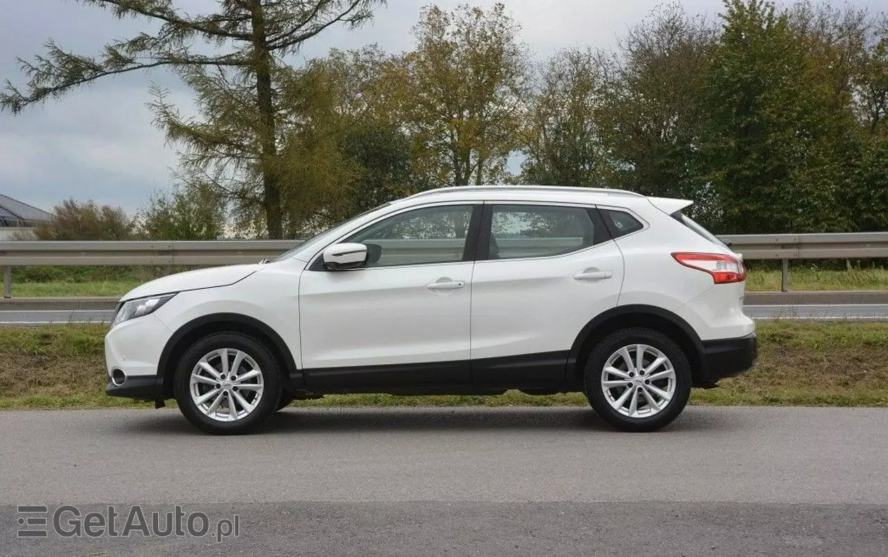 NISSAN Qashqai 1.2 DIG-T Acenta Xtronic EU6