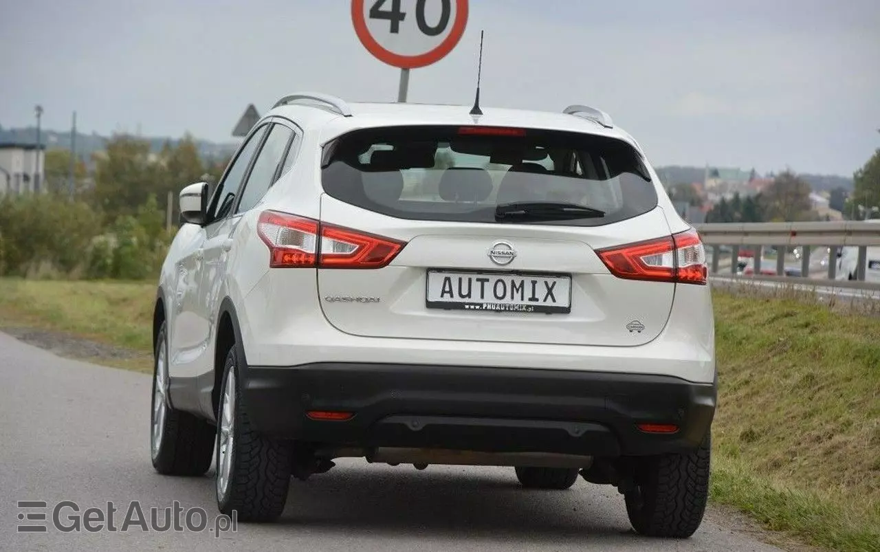 NISSAN Qashqai 1.2 DIG-T Acenta Xtronic EU6