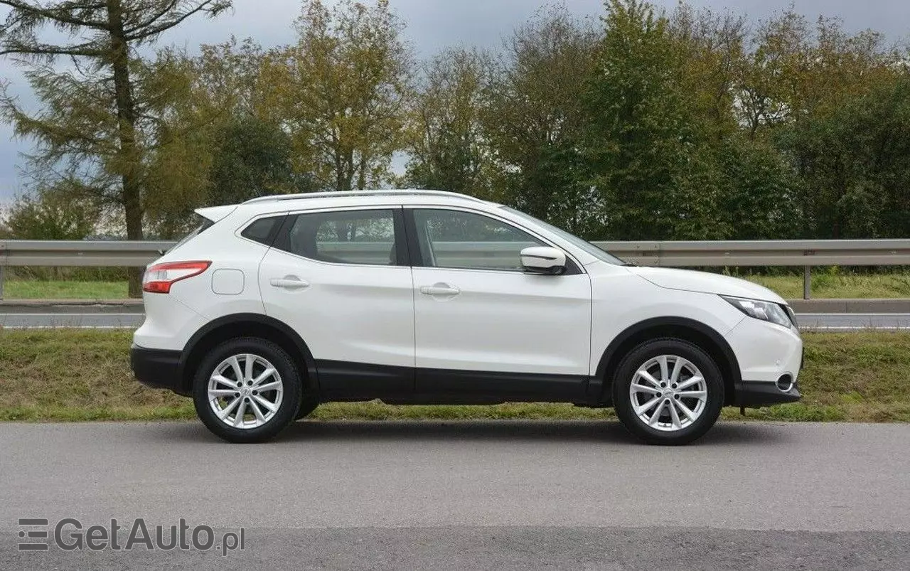 NISSAN Qashqai 1.2 DIG-T Acenta Xtronic EU6