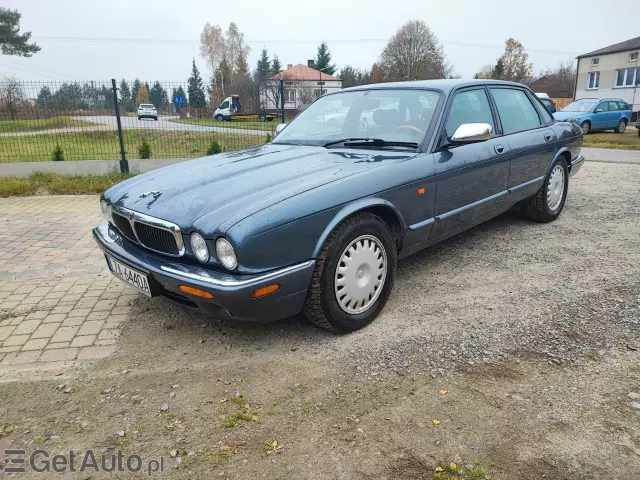 JAGUAR XJ Executive