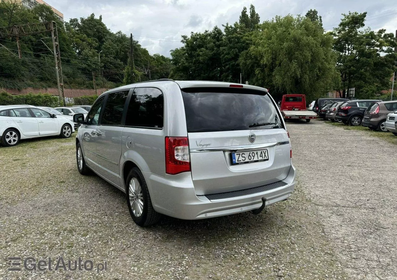 LANCIA Voyager 2.8CRD Platinum