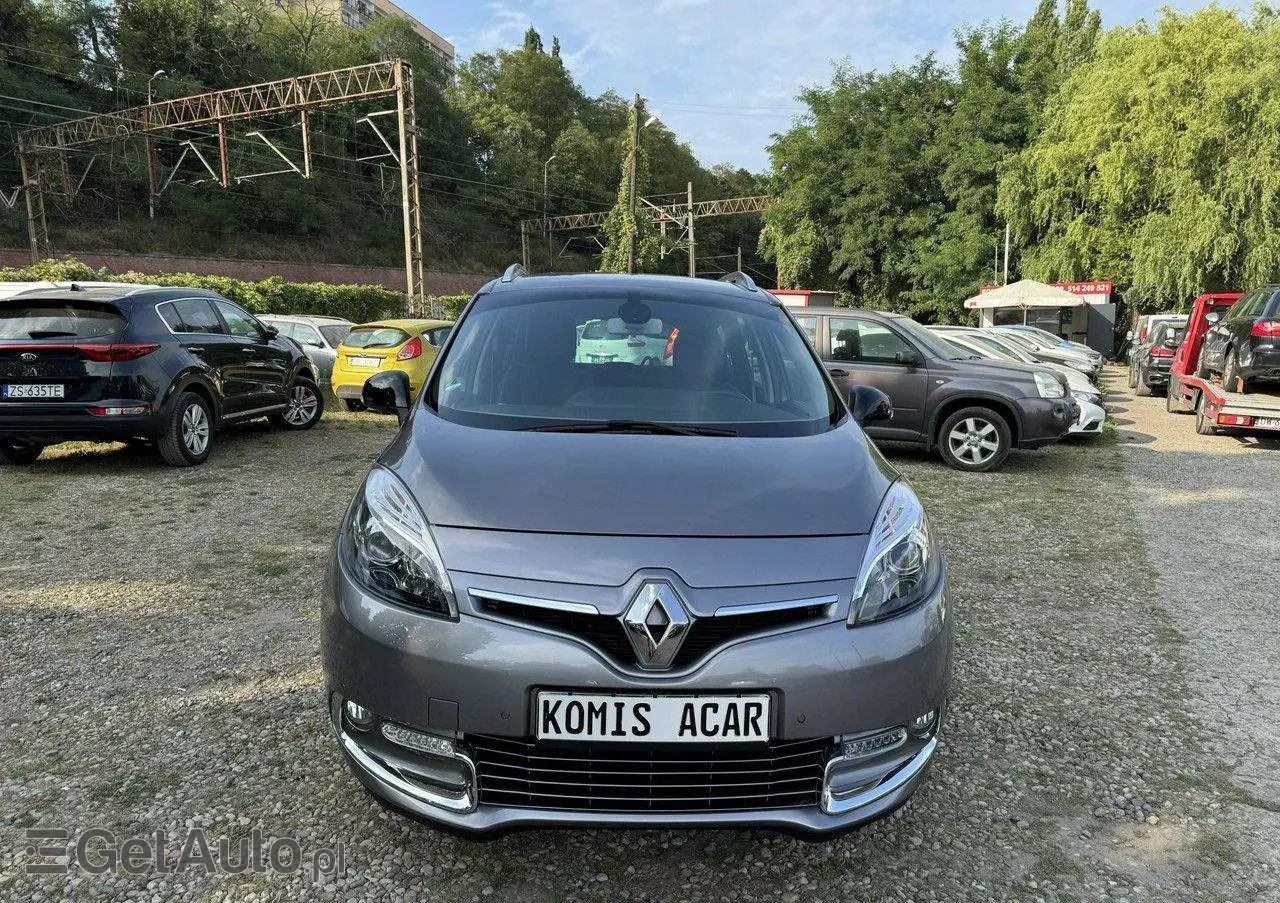 RENAULT Grand Scenic 