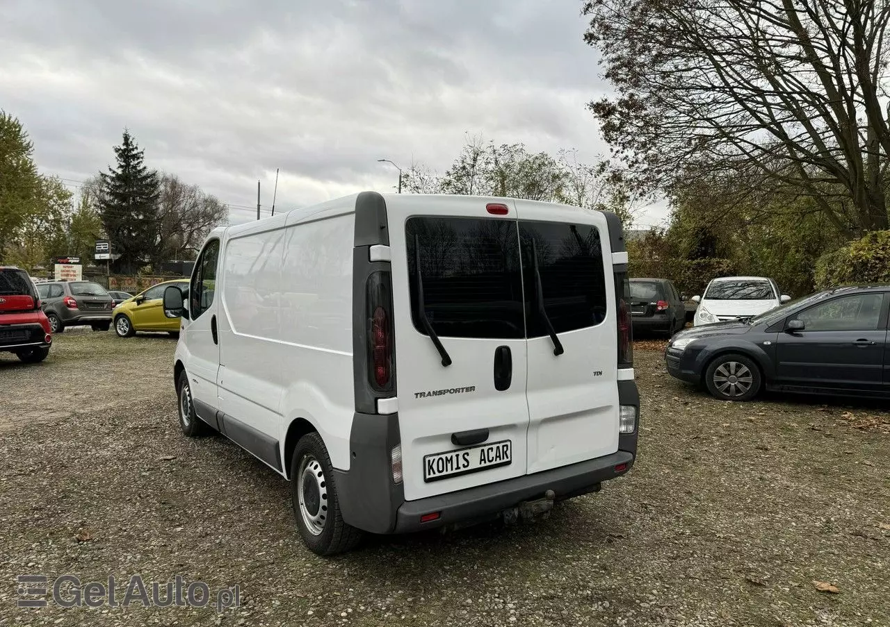 RENAULT Trafic 