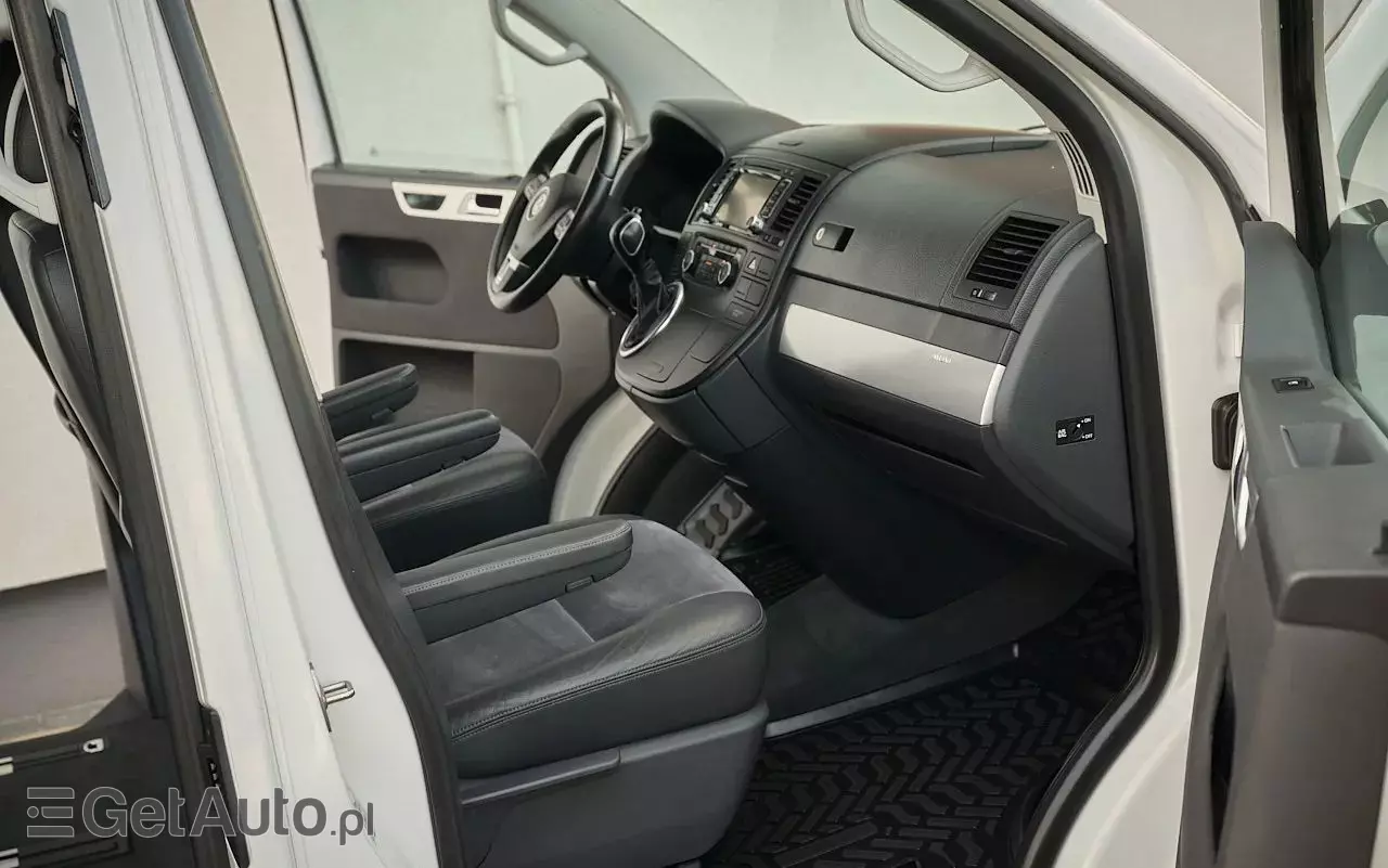 VOLKSWAGEN Multivan 2.0 BiTDI L1 Highline DSG